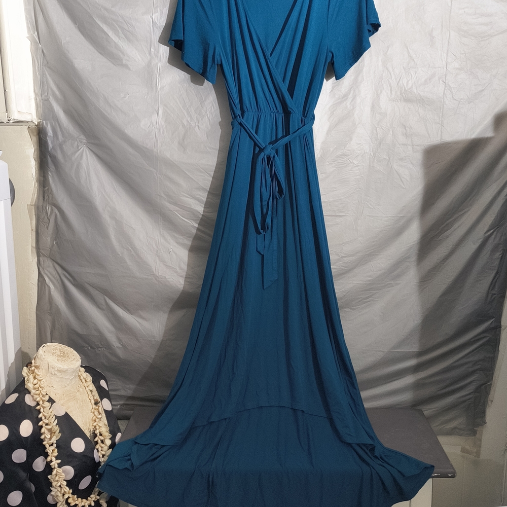 Chic Teal Maxi Dress